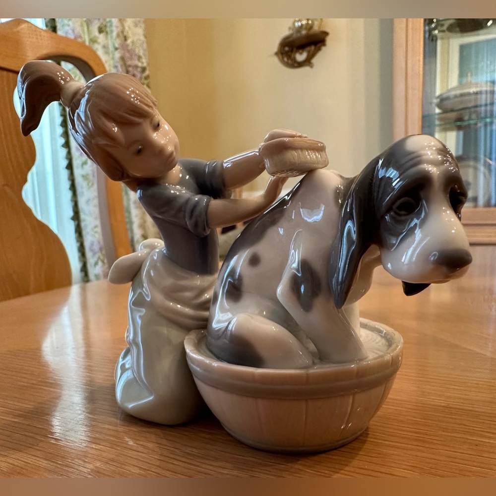 LLADRO - 010.05455 - Bashful Bather - Perfect Condition